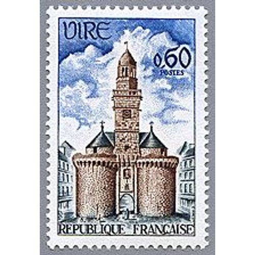 Vire La Porte Et La Tour De L´Horloge