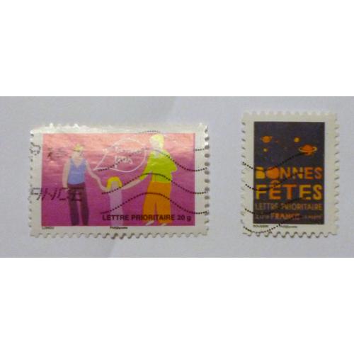 2 Timbres " Bonnes Fêtes "