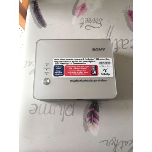 Sony Picture Station DPP-FP30 - Imprimante - couleur - thermique par sublimation - 101.6 x 152.4 mm jusqu'à 1.5 min/page (couleur) - capacité : 20 feuilles - USB