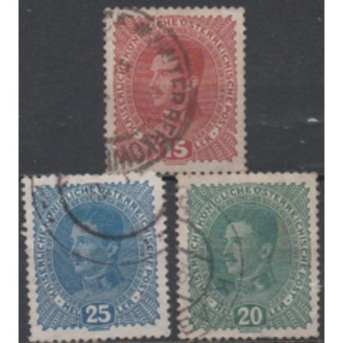 Autriche: Lot De 3 Timbres Représentant Un Souverain.