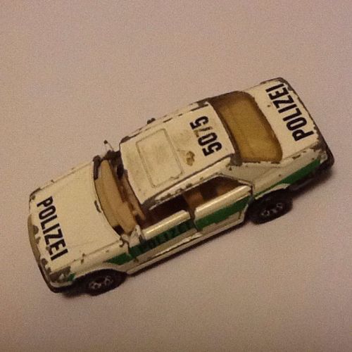 Matchbox Mercedes 300 E Blanche Police