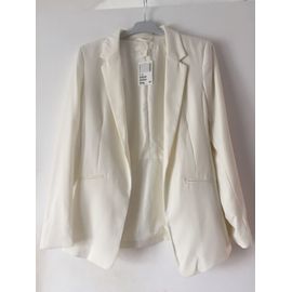 Veste Blanc Cassé H & M. Taille 36. Neuve. Légèrement Satinée. Doublée. 2 Poches Avant. 90 % Polyester, 10 % Élasthanne. Longueur Totale : 72 Cm Environ