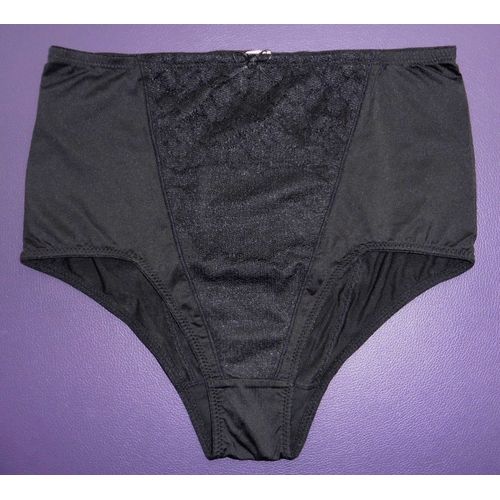 Culotte Shorty Noir. Dentelle. Noeud. Jolinesse. Polyester. Elasthanne. Taille 42