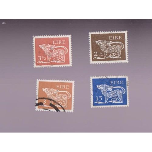 Timbre Irlande Oblitéré Art Ancien Symbol Lot De 4 Timbres Ref Irllot3