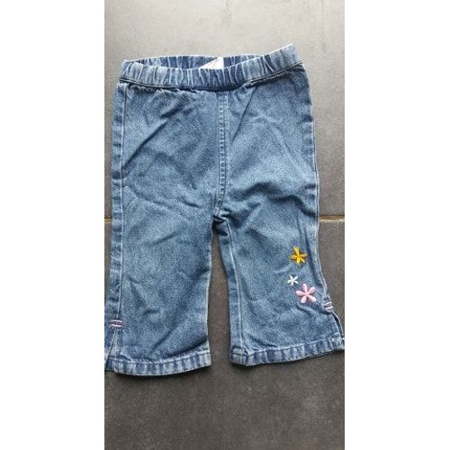 Pantalon Jean 6 Mois Bleu Avec Fleurs Brodées En Bas De La Jambe Gauche