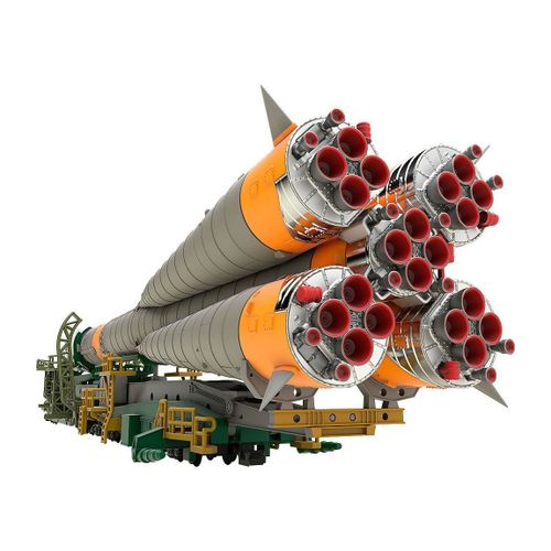 Soyuz Rocket & Transport Train Plastic Model Kit 1/150 32 Cm