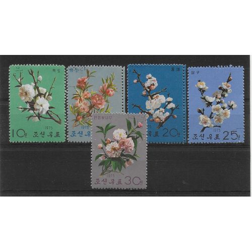 Chine 1975 : Fleurs - Série Entière De 5 Timbres Oblitérés