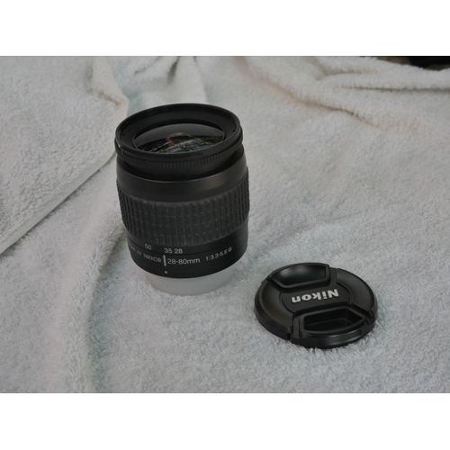 objectif NIKON AF 28-80/3.3-5.6G