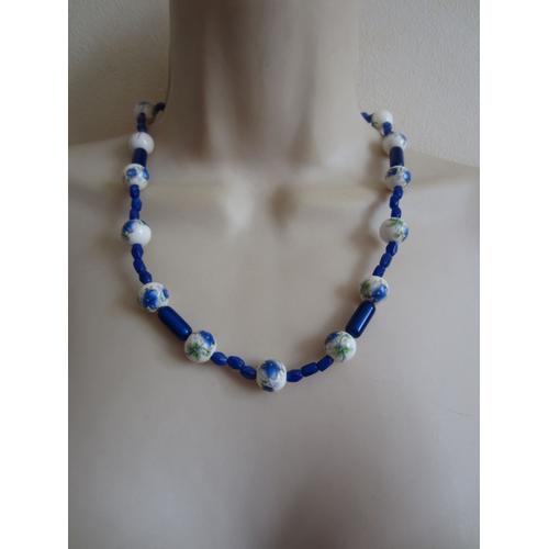 Collier Bleu Avec Perles En Céramique