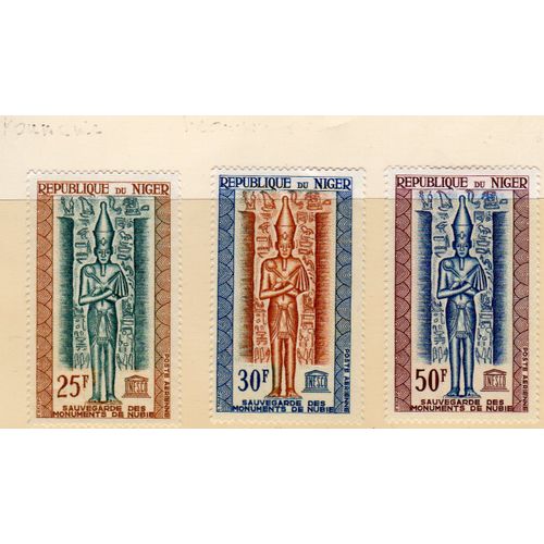Timbres De Poste Aérienne Du Niger (Sauvegarde Des Monuments De Nubie)