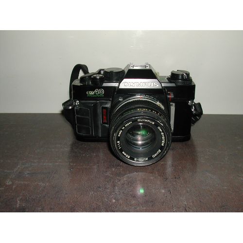 Olympus OM-40 program + Objectif Olympus Om-system zuiko auto-S 50 mm 1:1.8