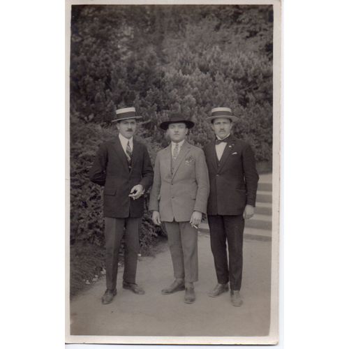 Carte-Photo Ch. Decaudin À Metz - Hommes Avec Canotier