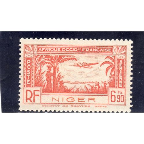 Timbre De Poste Aérienne Du Niger (Avion Survolant Une Palmeraie)