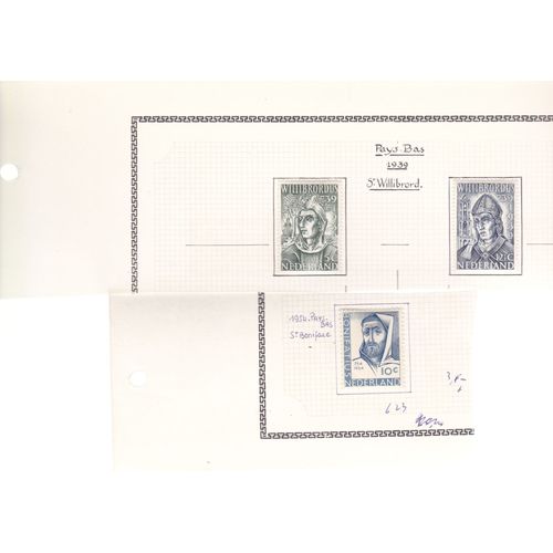 Lot De 3 Timbres Neufs * Des Pays Bas / N°S 323/324 + 623