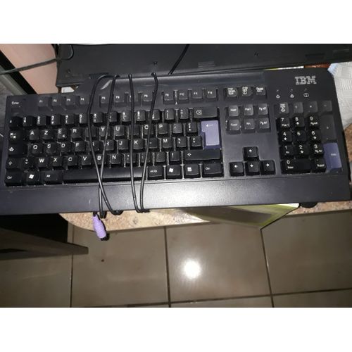 Clavier PC IBM 04 P2