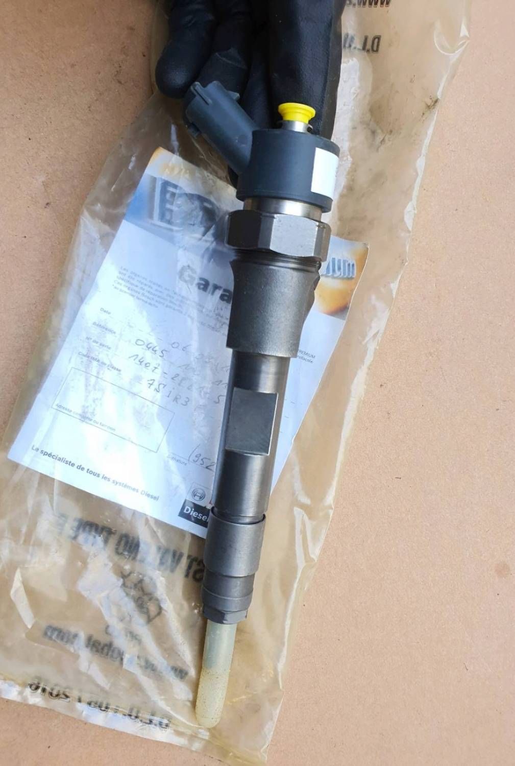 Injecteur Bosch 0445110110 B Opel Movano Vivaro Renault Megane Laguna 1,9dci