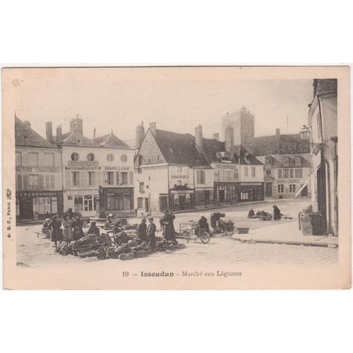 Cpa 19 Issoudun (Indre) - Marché Aux Légumes - Timbrée, Oblitérée Et Correspondance Le 1er Août 1907
