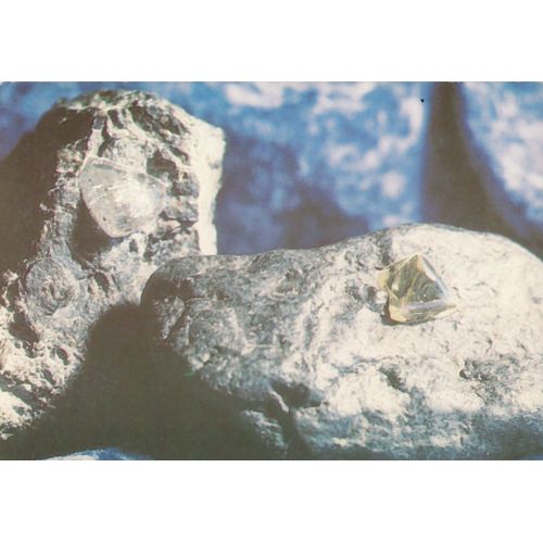 Carte Postale "Kimberley Mine Museum : Diamonds Mined From Underground Pipes Exist In Blueground (Or Kimberlite)..."