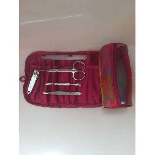 Etui Set Manucure 5 Pièces + Trousse Rangement (Vernis...) 