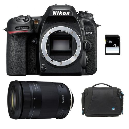 NIKON D7500 + TAMRON 18-400 VC GARANTI 3 ans + Sac + Carte SD 4Go