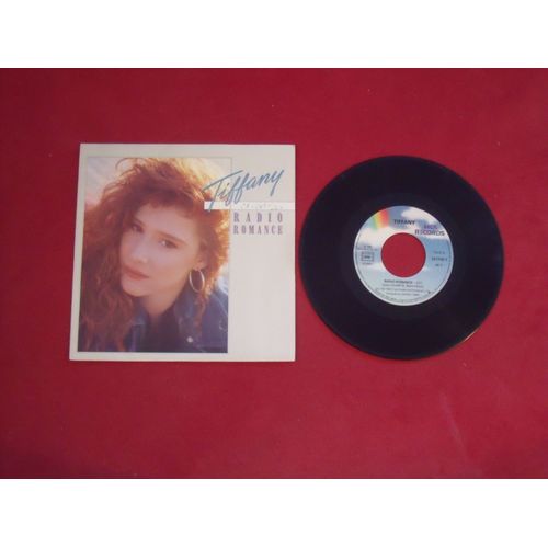 Radio Romance (4'01) / Can't Stop A Hearbeat (4'45).