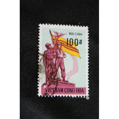Combattants Vietnamiens (100) 1972