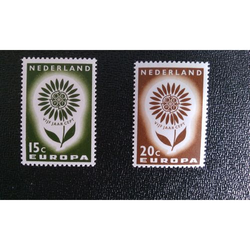 Timbre Pays-Bas (Hollande - Nederland) Yt 801 - 802 C.E.P.T.- Fleur 1964