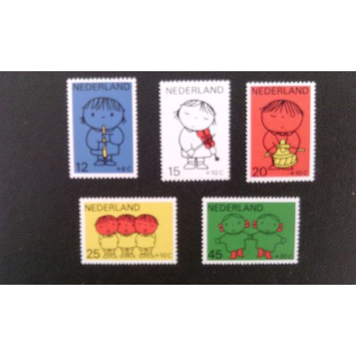 Timbre Pays-Bas (Hollande - Nederland) Yt 900 À 904 Séries: Timbres Enfants 1969
