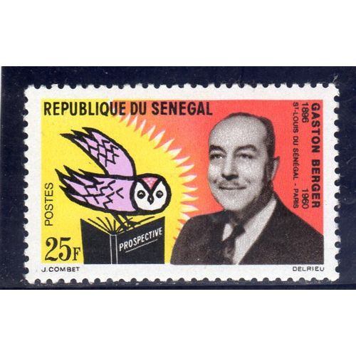 Timbre-Poste Du Sénégal (3ème Anniversaire De La Mort Du Professeur Gaston Berger)