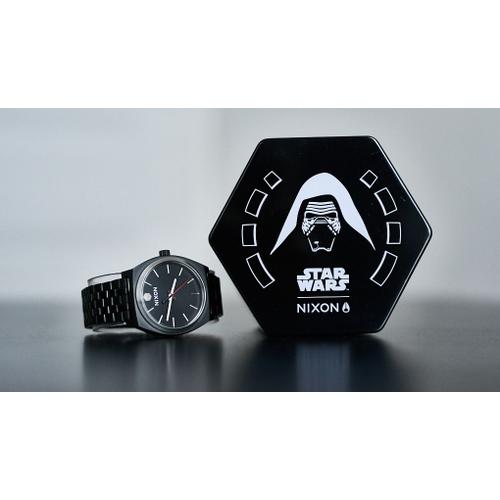 Montre Nixon