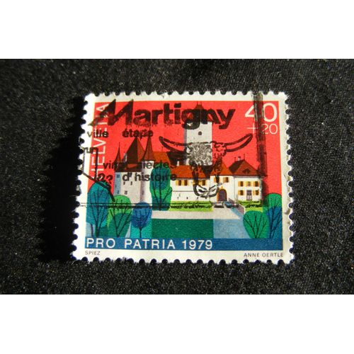 Châteaux Et Châteaux Forts, Pro Patria