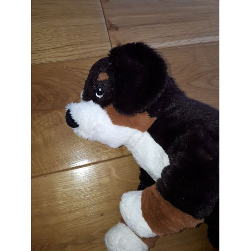 Chien Ikea Marron Hopping