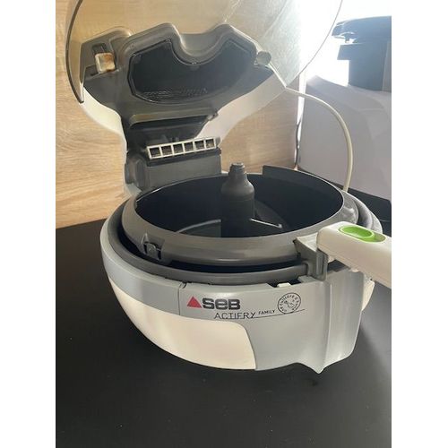 Friteuse sans huile Seb format familiale ACTIFRY