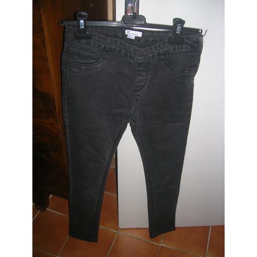 Jean Slim Noir/Gris Taille Élastique Fermeture Zipée Sur Le Coté 14 Ans 72% Coton,26% Polyester,2% Élasthanne.