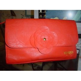 Pochette Rouge Kenzo Parfums
