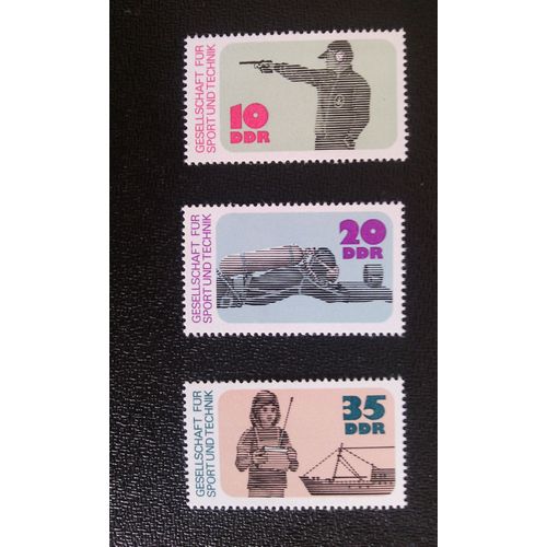 Timbre Allemagne De L'est (Ddr/Rda) Yt 1897 À 1899 Séries: 25 Ans De La Société Du Sport Et De La Technologie 1977
