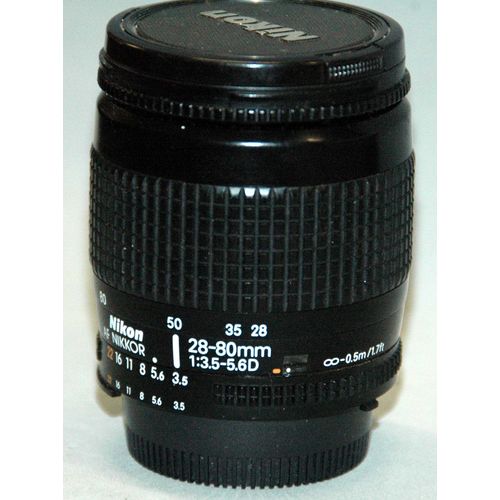 NIKON AF NIKKOR 3.5-5.6D-28-80 mm