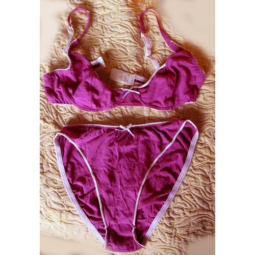 Ensemble Lingerie Coton Rose Foncé Bordures Blanches 90b-40