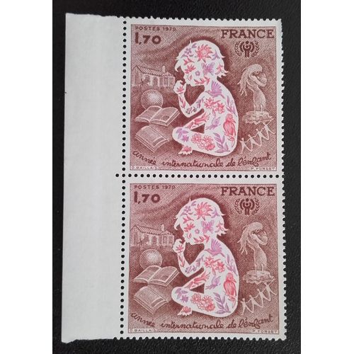 Lot De 2 Timbres Neufs : Année Internationale De L'enfant