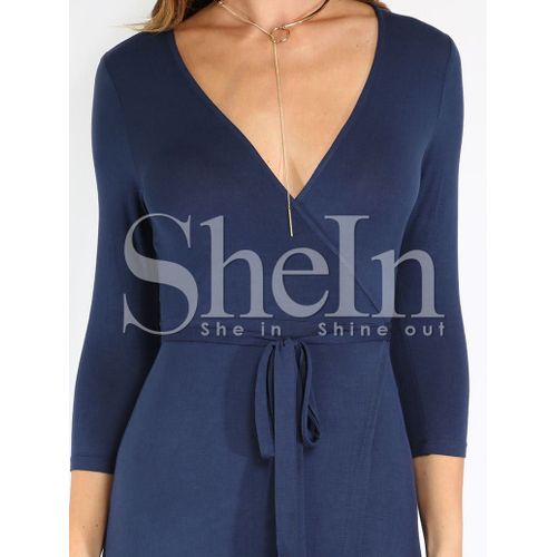 Robe Longue Bleue Croisée Sur Le Coté Tl Neuve