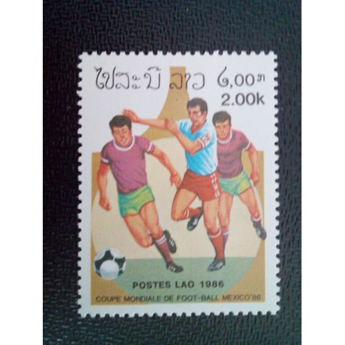 Timbre Laos Yt 694 Coupe Mondiale De Foot-Ball Mexique 1986