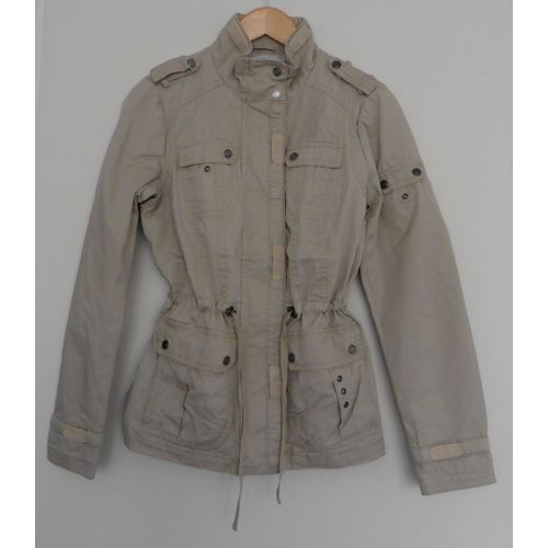 Trench. Parka Beige Multipoche. Yessica. Taille 38
