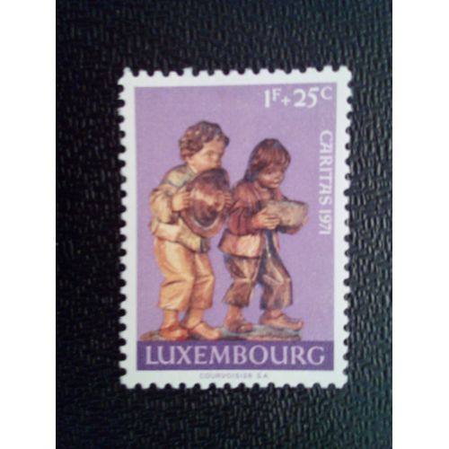 Timbre Luxembourg Yt 786 Sculptures Sur Bois 1971