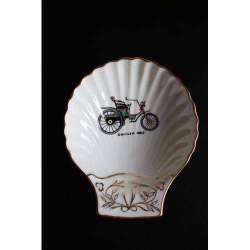 Beurrier Ou Coupelle En Forme De Coquille En Porcelaine D'aquitaine Lourioux