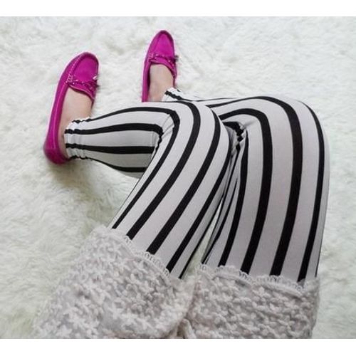 Legging Rayé Gris Et Noir Neuf Ts