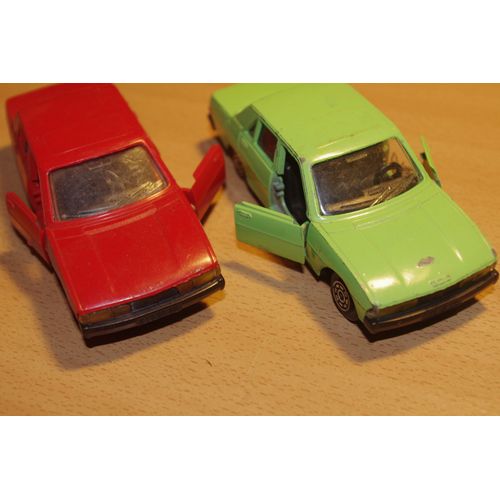 Norev Peugeot 604 - Plastique Et Métal Lot 2 Miniatures 1/43 - Norev N°221 + 857
