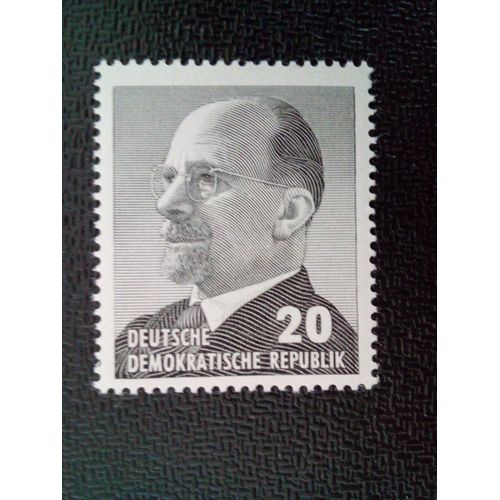 Timbre Allemagne Rda Ddr Yt 1562 Décès Du Chef De L'etat Walter Ulbricht 1973