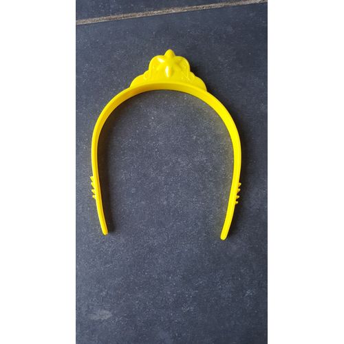 Couronne Jaune En Plastique