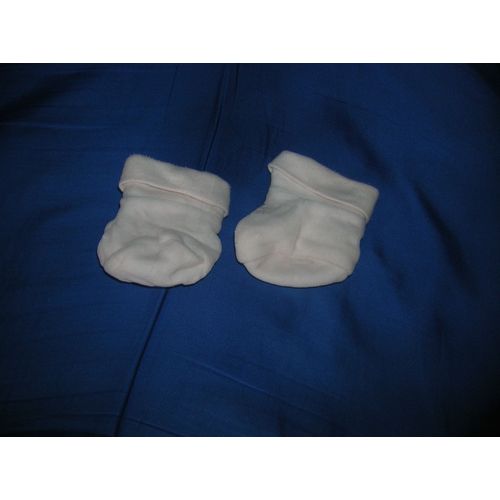 Chaussons Bébé Fille Taille Unique.