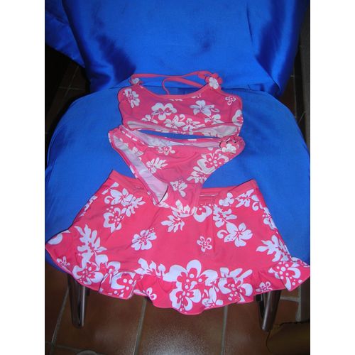 Maillot De Bain 2 Pièces + Jupe 3 Suisses 4 Ans.